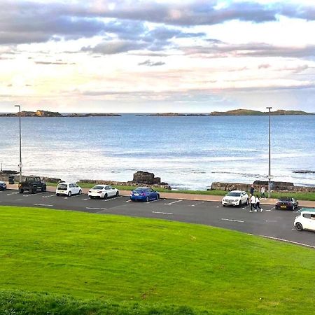 Stunning 3 Bed Seafront Mansion Building Sleeps 6 Adults Or 8 With Kids Portrush Exterior foto