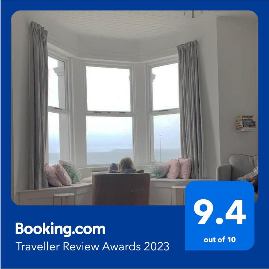 Stunning 3 Bed Seafront Mansion Building Sleeps 6 Adults Or 8 With Kids Portrush Exterior foto